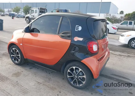 2017 Smart Fortwo from USA, damaged, VIN WMEFJ9BAXHK230583